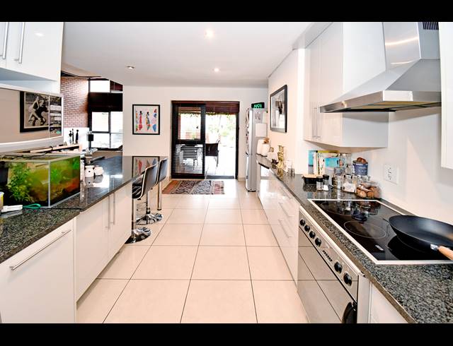 2 BEDROOM APARTMENT TO LET IN ATHOLL